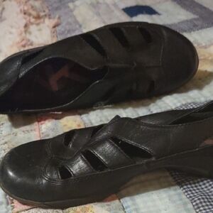 Elegant Black Women's Shoes